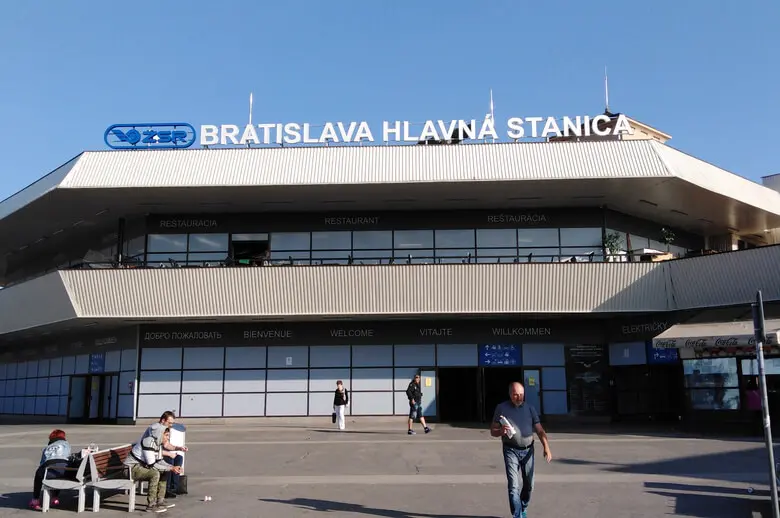 залізнична станція Братислава
